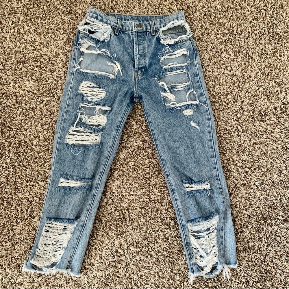 CARMAR Distressed Mom/Straight Leg Jeans